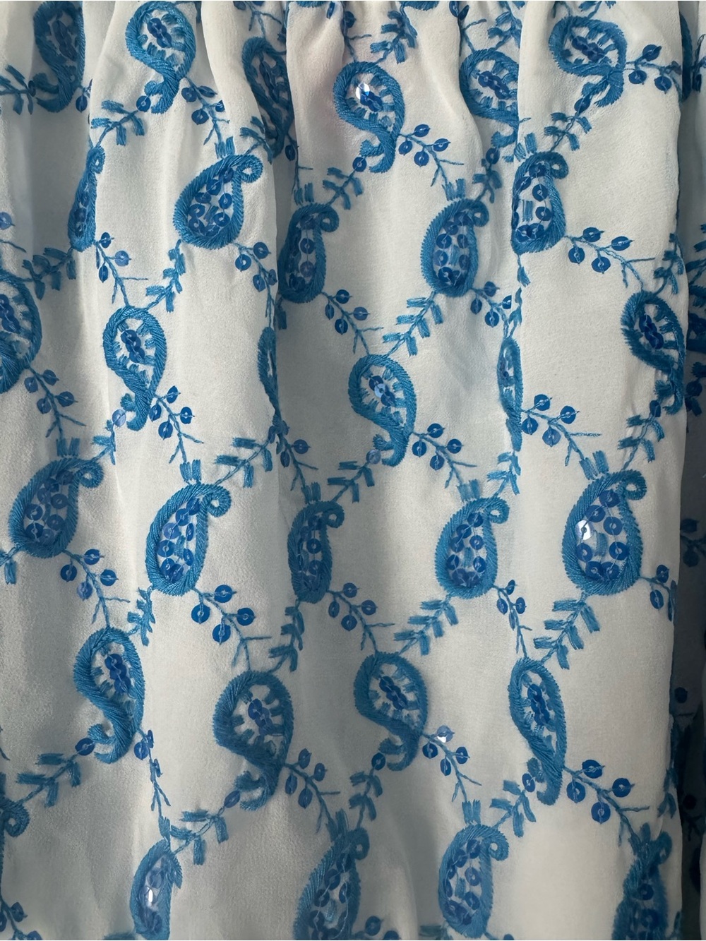 Lilly Pulitzer White Top with Blue Paisley Print with Sequins - Picture 2 of 5